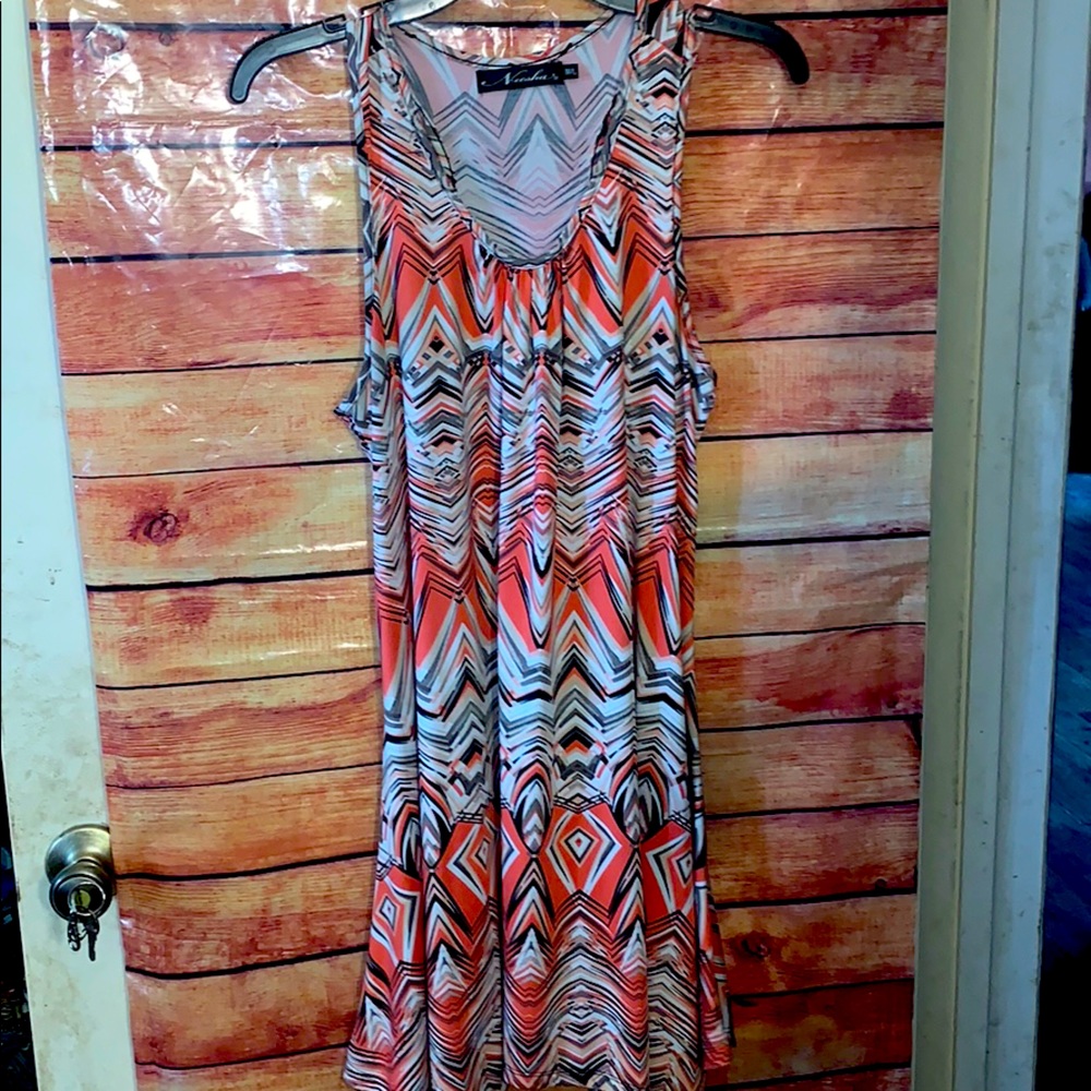 Sleeveless scoop neck dress